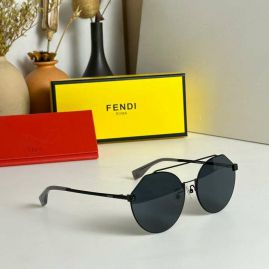 Picture of Fendi Sunglasses _SKUfw54044812fw